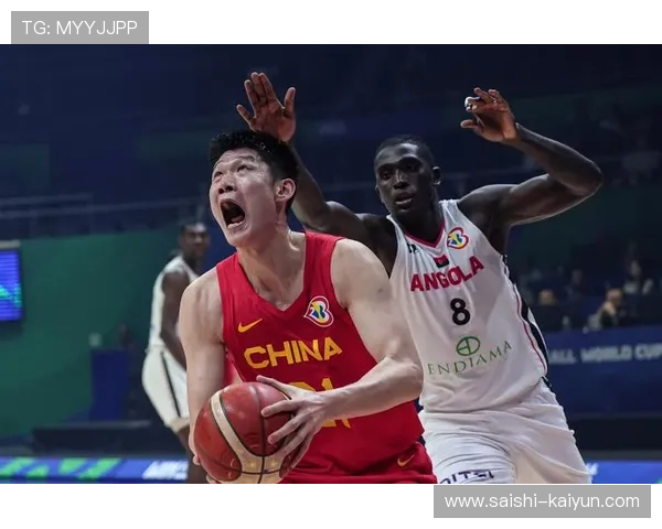 中国篮球队迎战世界强敌 力争世界杯晋级赛场新突破