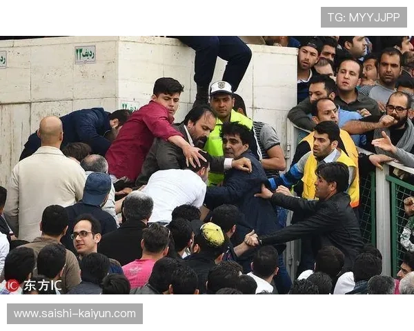 伊朗世界杯惊艳表现引发全球球迷热议与赛场激情碰撞